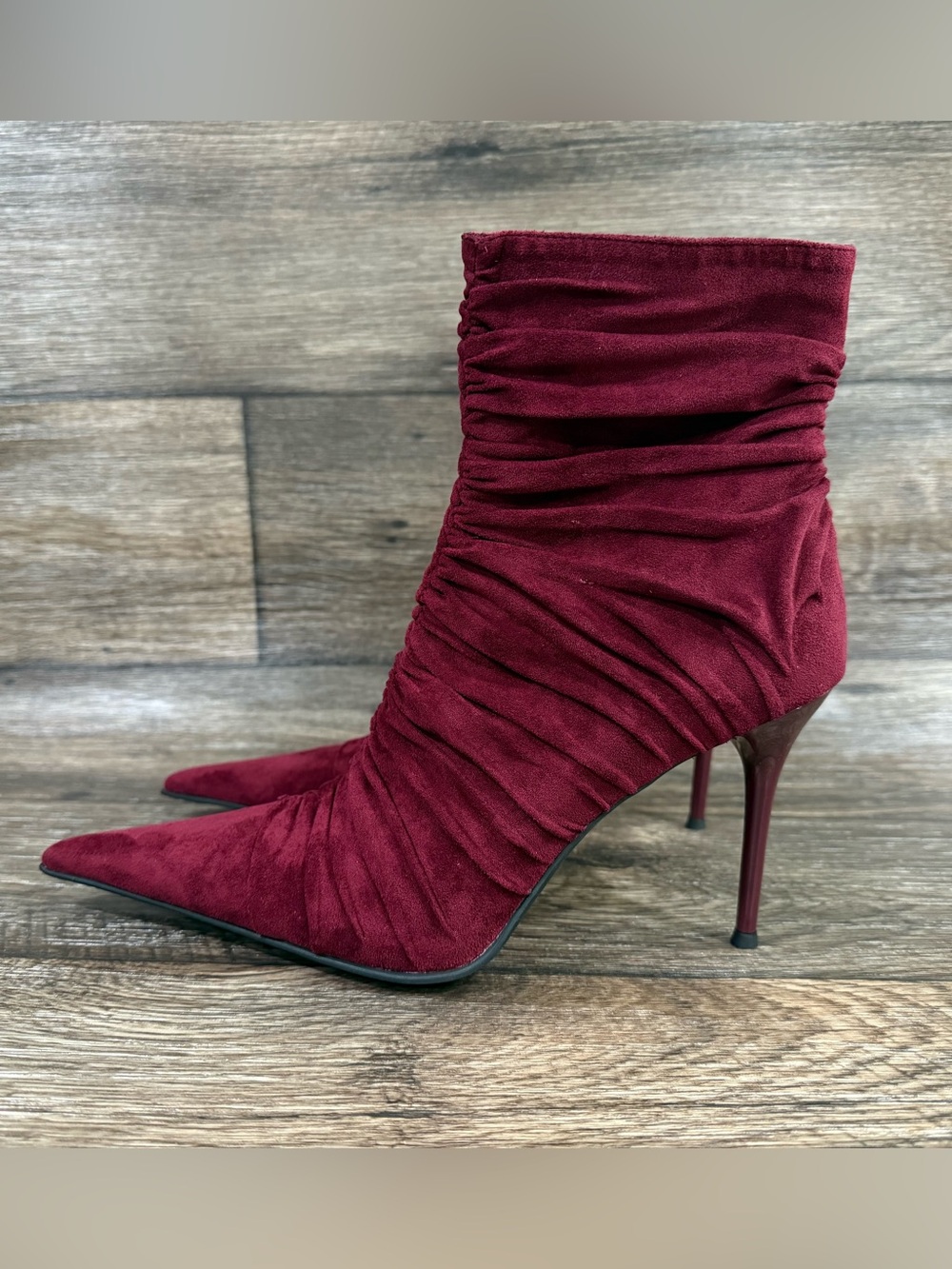NWOB Jeffrey Campbell Let's Go Pointed Toe Bootie SZ 8 M in WINE SUEDE - Picture 4 of 12